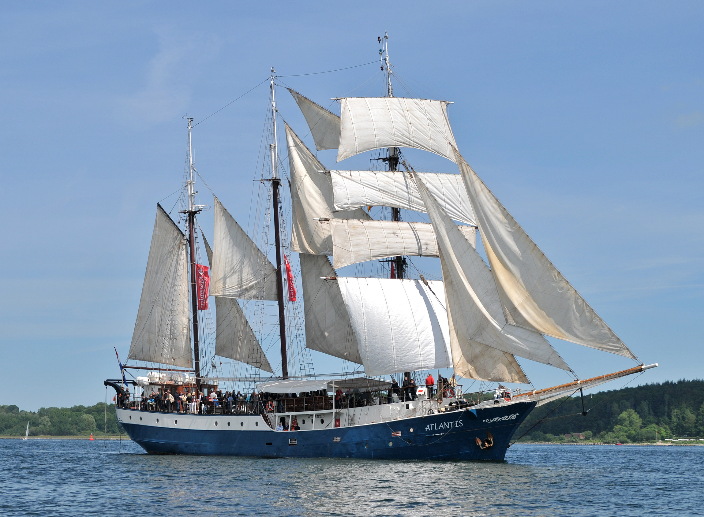 Atlantis - Sail Hamburg